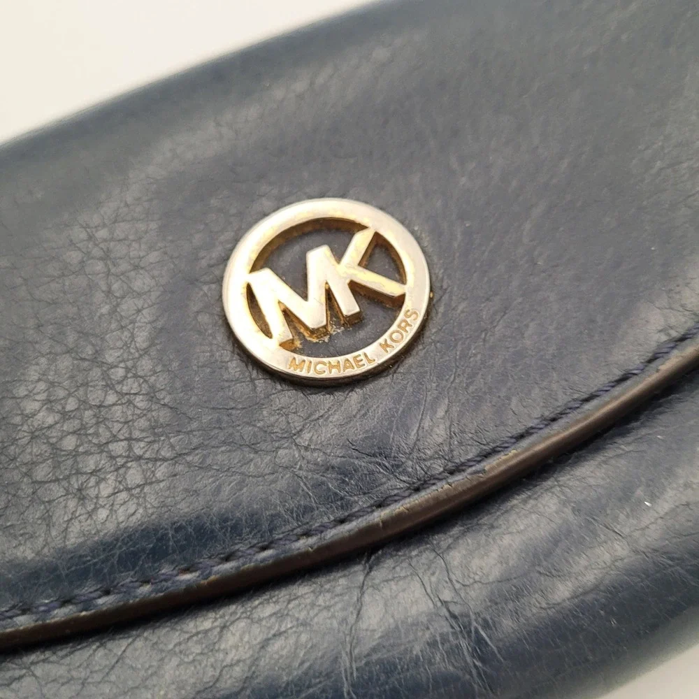 Michael Kors MK Envelop Fulton Flap Wallet Navy Blue Leather Gold Logo Long Fair
